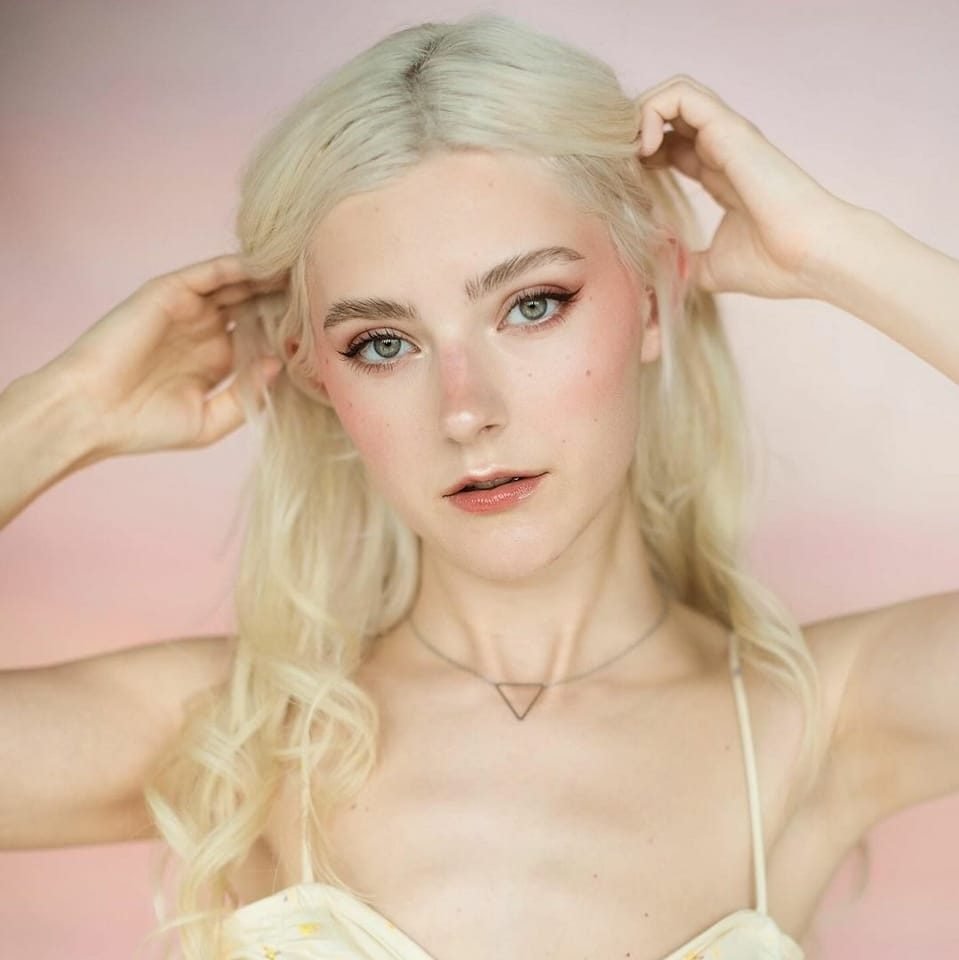 Eva Elfie : salaire onlyfans, avis et bio